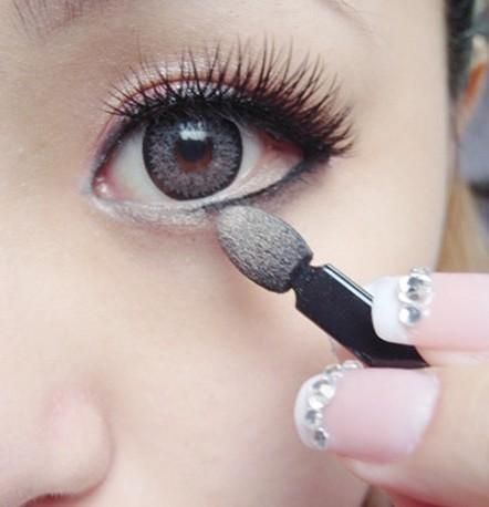 “太阳成集团tyc7111cc”全球最新疫情:确诊2005例韩国建议公民撤离湖北(图2) 太阳成集团tyc7111cc