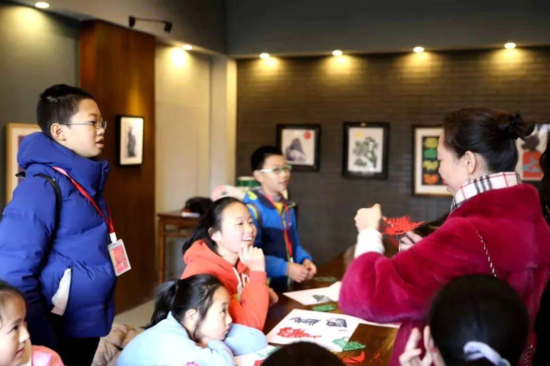 “太阳成集团tyc7111cc”
时报特别筹谋|寒假作文特训营 直通鲁迅青少年文学奖决赛(图10) “太阳成集团tyc7111cc”
时报特别筹谋|寒假作文特训营 直通鲁迅青少年文学奖决赛(图10)