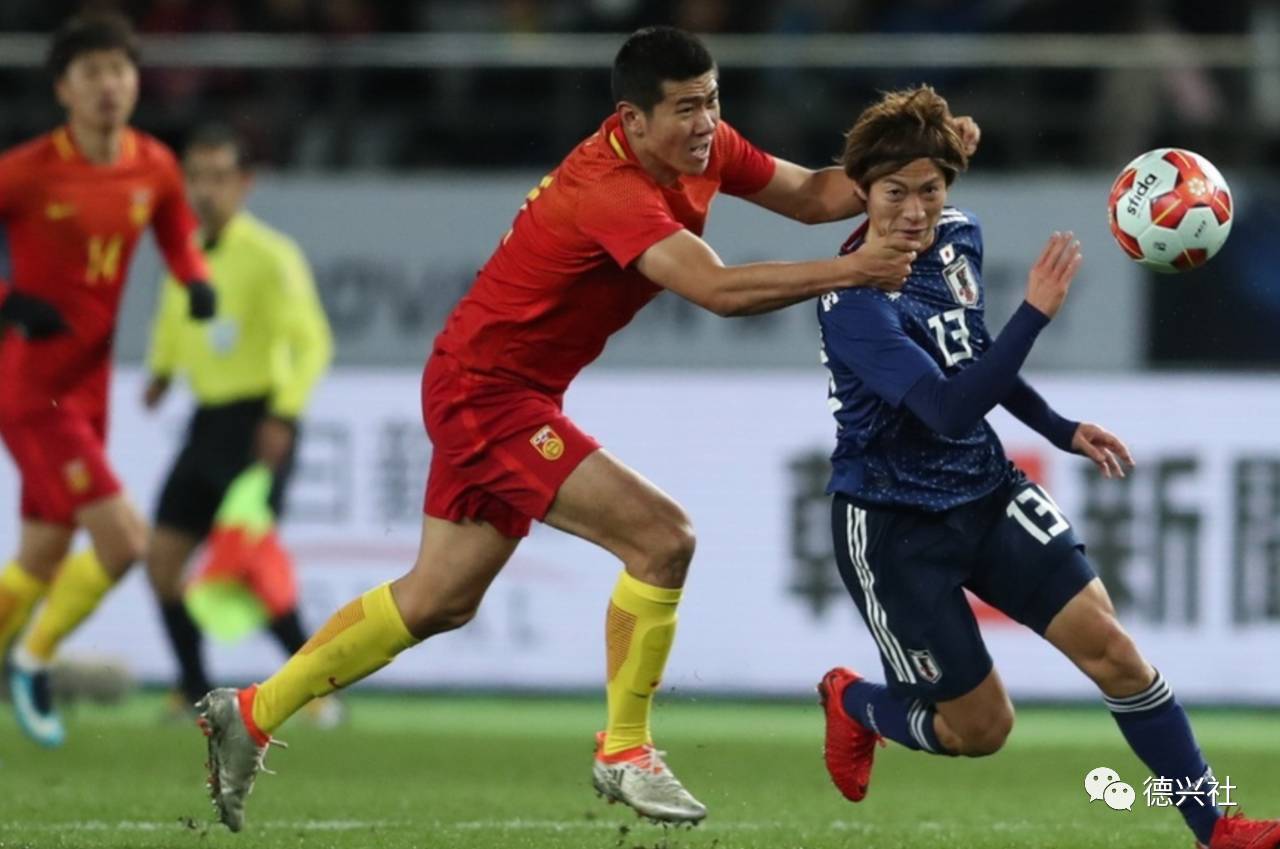 太阳成集团tyc7111cc:英国埃博拉康复护士欲重返西非继续护理病患(图2) 太阳成集团tyc7111cc