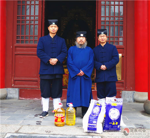 快递公司全速运转 发货速度有点快:太阳成集团tyc7111cc(图2) 太阳成集团tyc7111cc